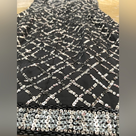 Silk Sequence & Gemstone Dress - Picture 4 of 7